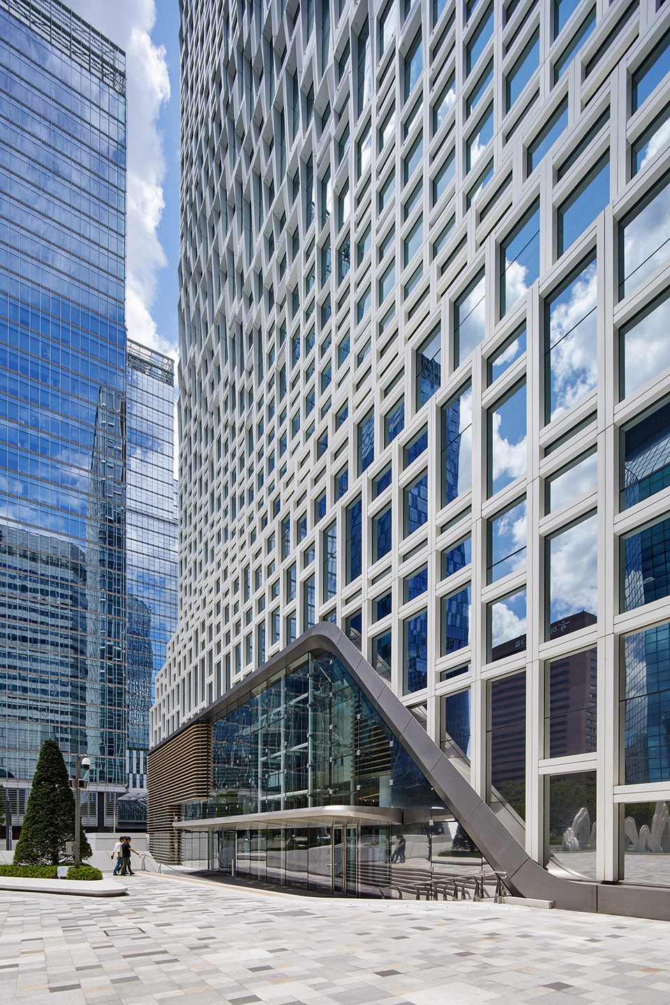 the retrofit of the hanwha hq by unstudio