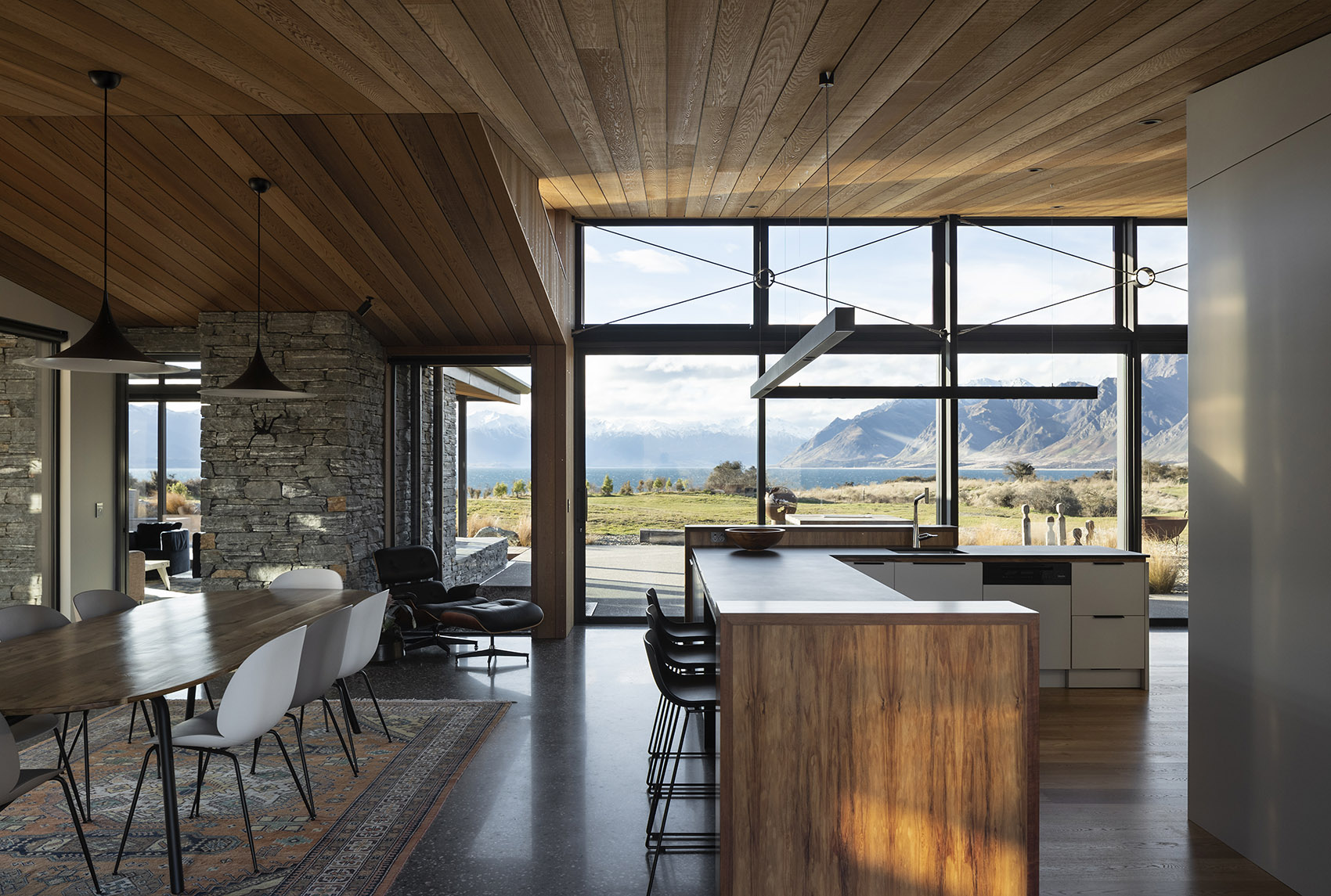 lake hawea house by condon scott architects
