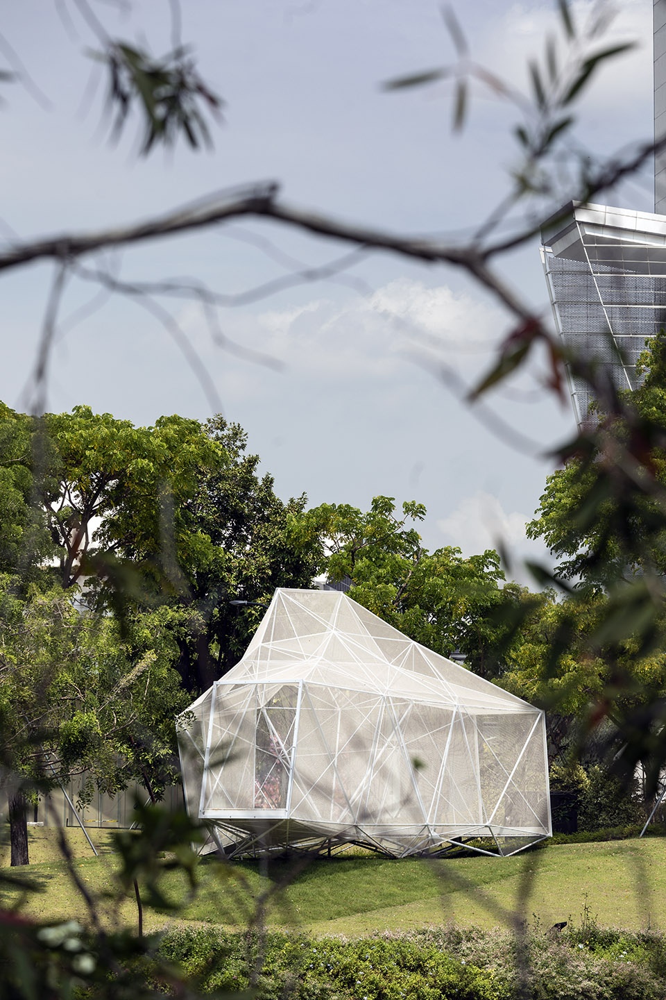 airmesh at gardens by the bay singapore by airlab