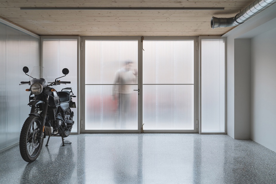 verne and bigd headquarters by verne arquitectura