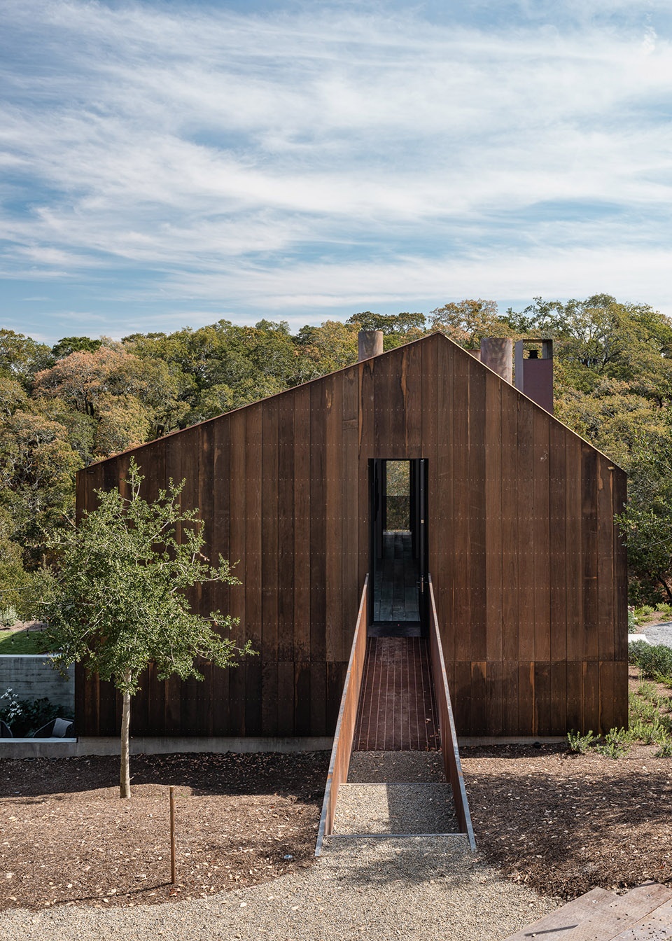 big barn by faulkner architects