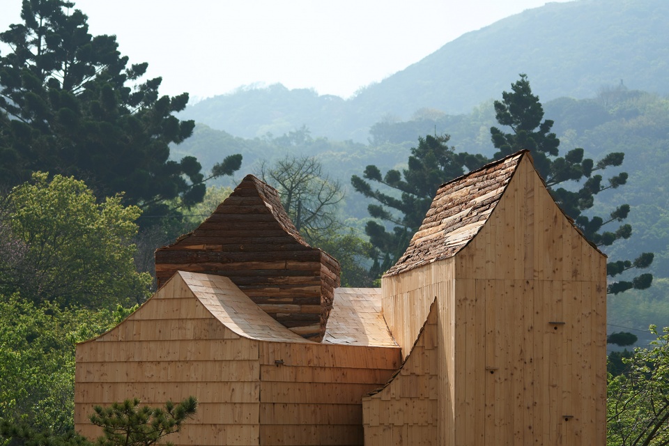 boolean birdhouse by phoebe sayswow architects