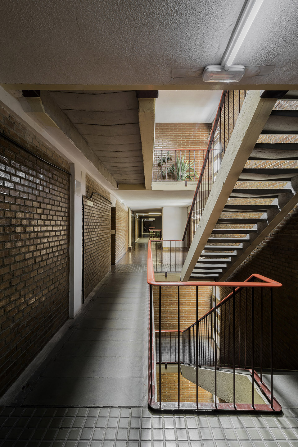 reform apartment in social housing block in madrid by gf arquitectos