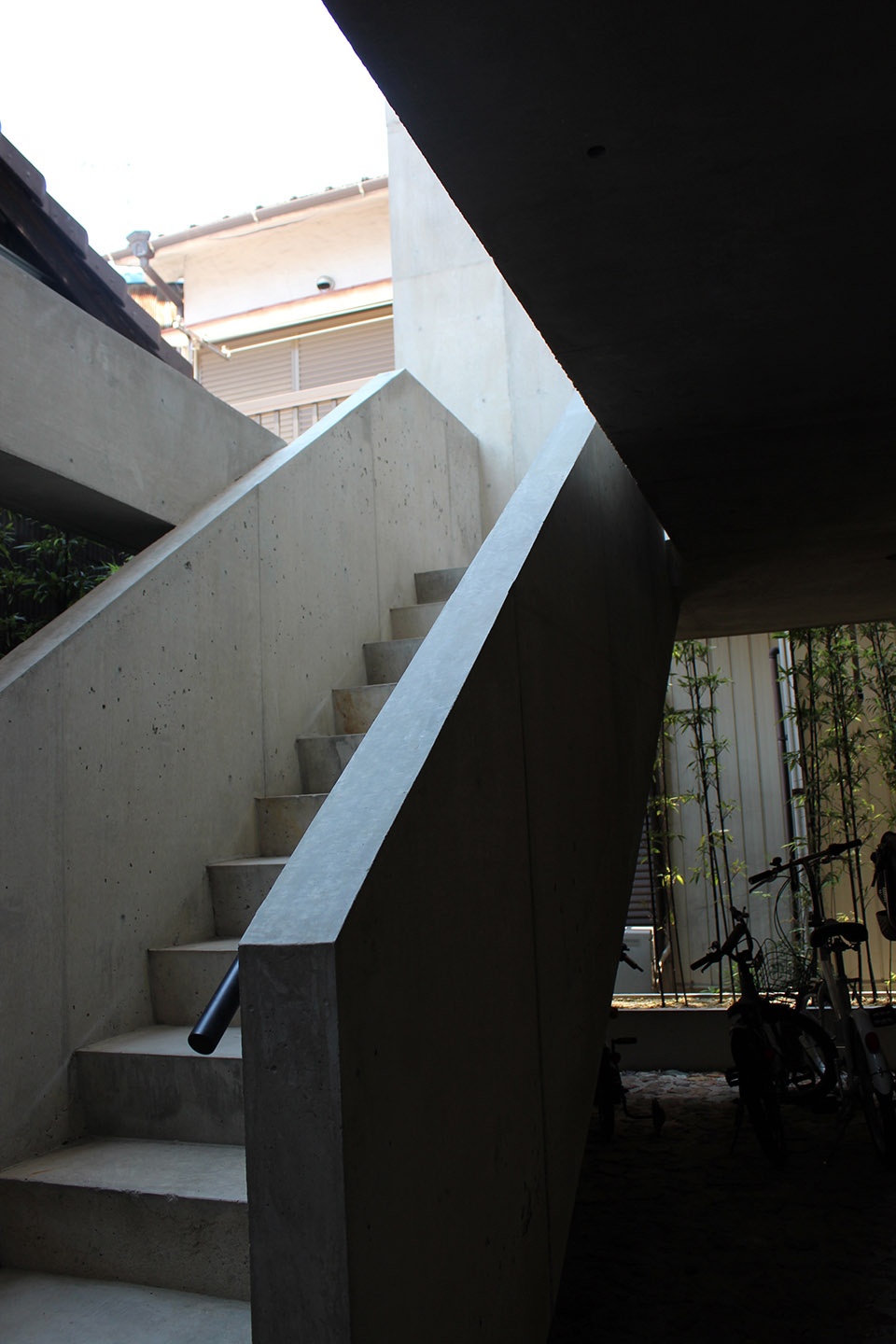 shironishi house by tomoaki uno architects
