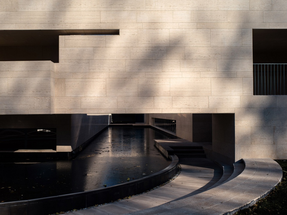 canal art museum china by officeproject