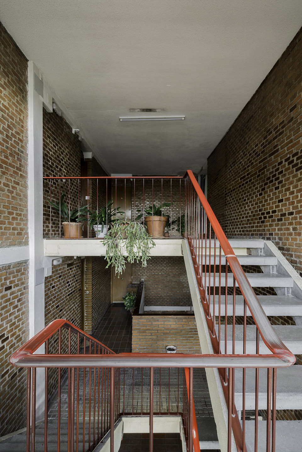 reform apartment in social housing block in madrid by gf arquitectos