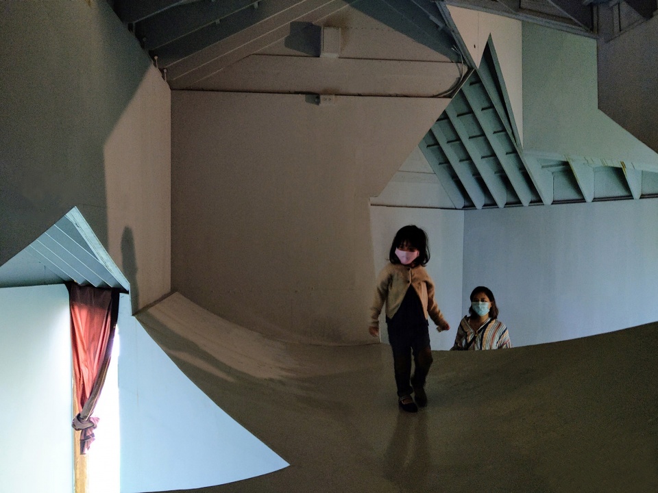 boolean birdhouse by phoebe sayswow architects
