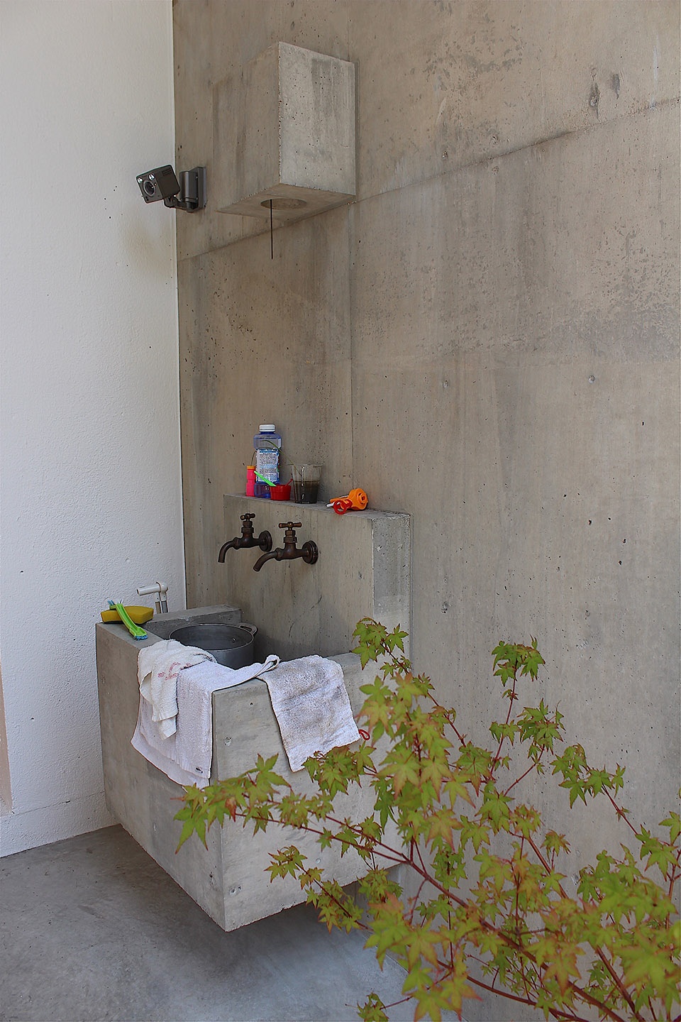 shironishi house by tomoaki uno architects