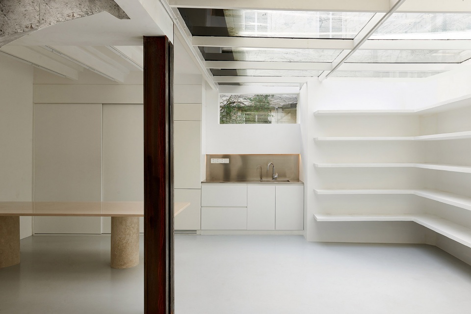 CAIUS Office Studio Glume
