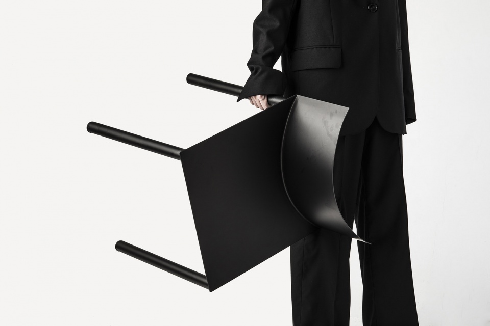 gap chair 0321studio