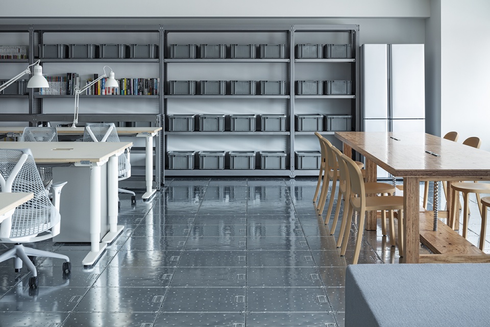 rhizomatiks office by schemata architects