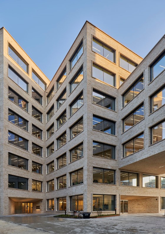 STENHÖGA Office buildings by Tham Videgår 1
