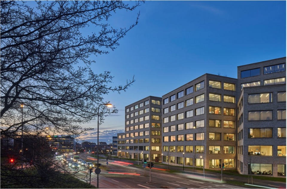 STENHÖGA Office buildings by Tham Videgår 1
