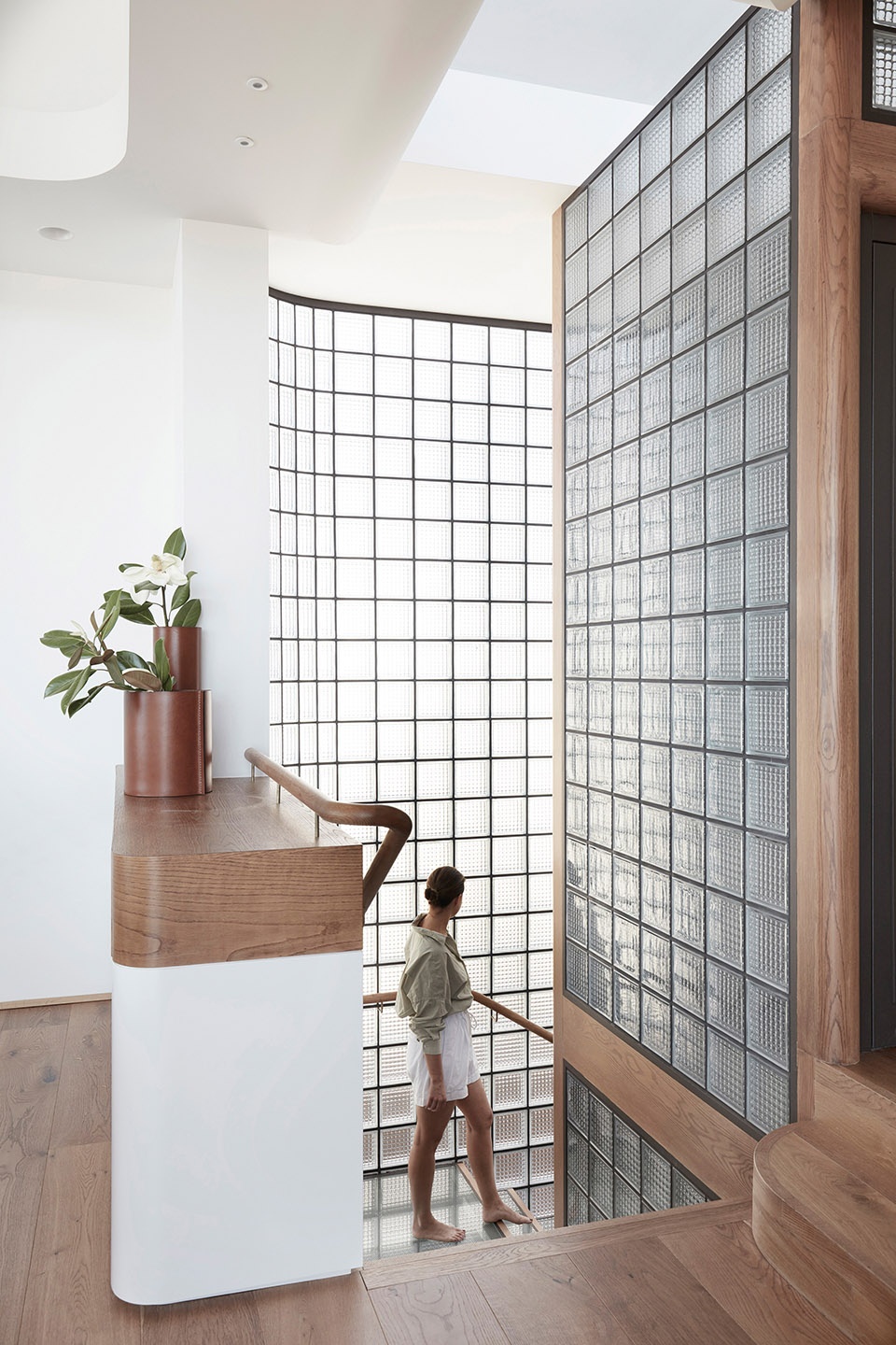 pacific view point house by luigi rosselli architects