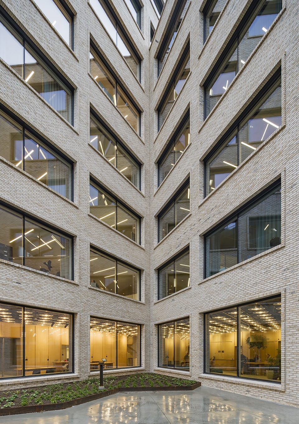 STENHÖGA Office buildings by Tham Videgår