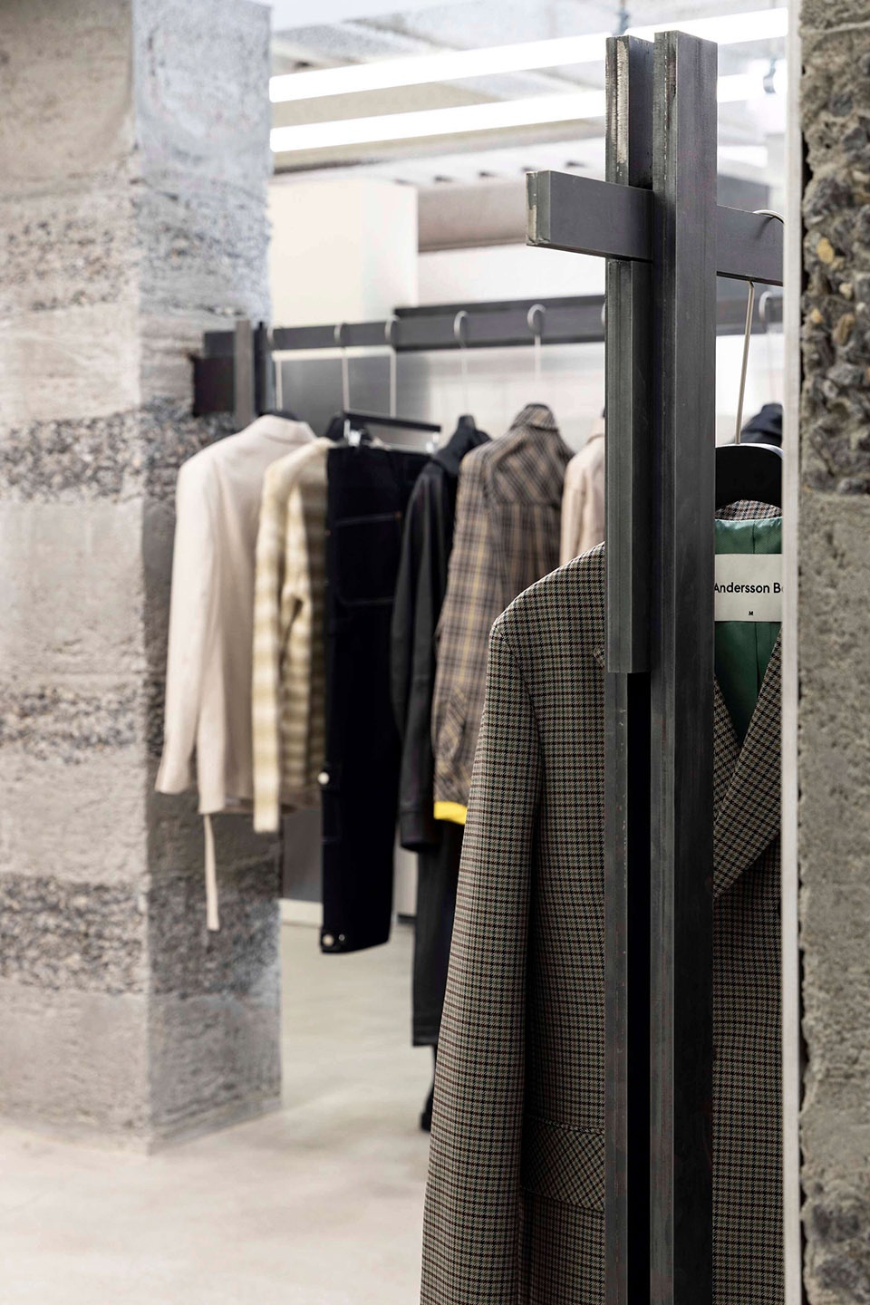Andersson Bell Creative Studio Unravel