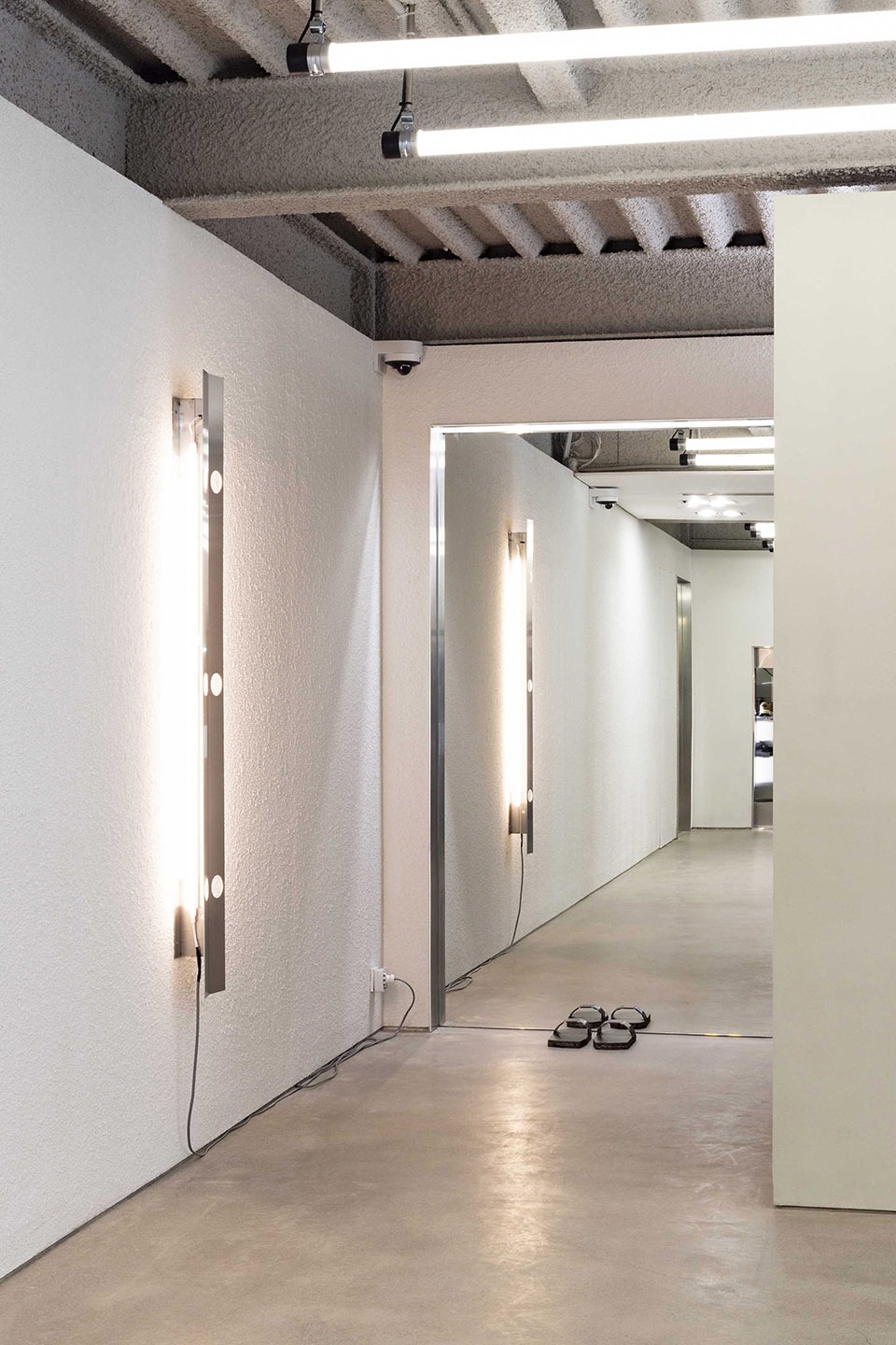 Andersson Bell Creative Studio Unravel