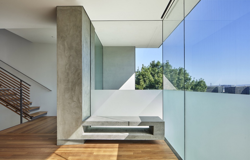 house on hillside by terry terry architecture