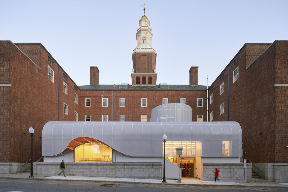 risd student success center by workac