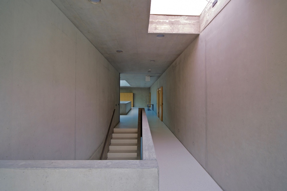 the fully saxon middle school by lemanarc sa