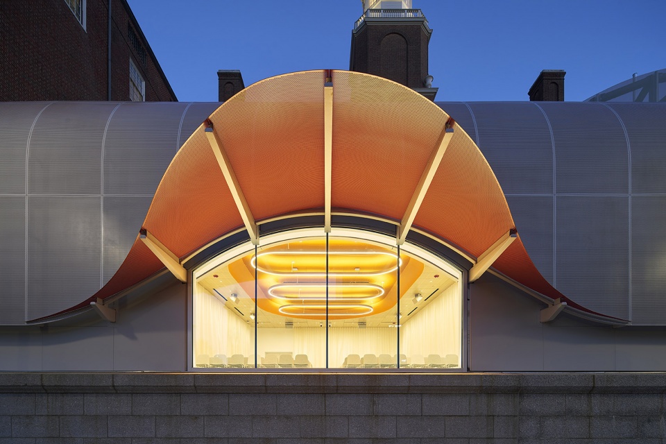 risd student success center by workac
