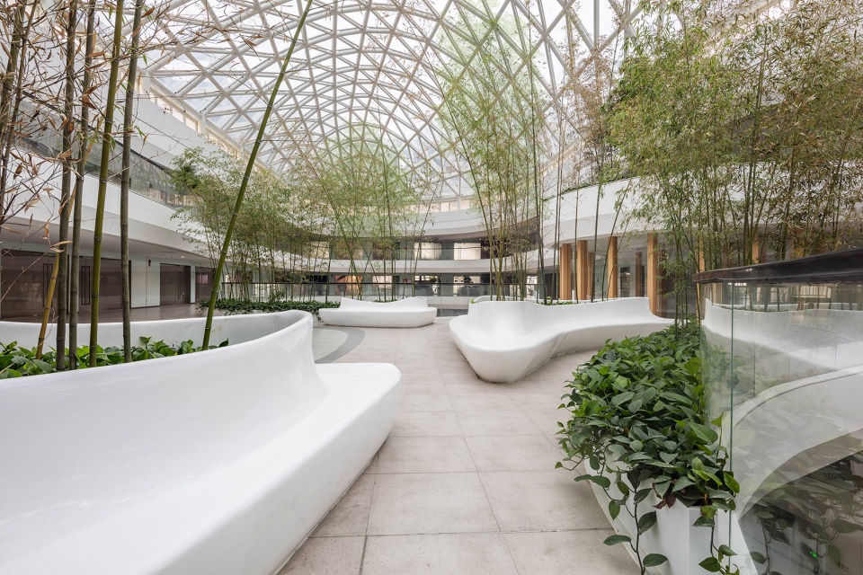 visionary leader tag mall china by henan qu qingchun architectural design office
