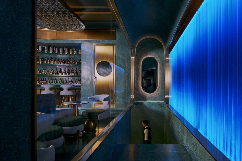 rich whisky bar china by li wenqiang