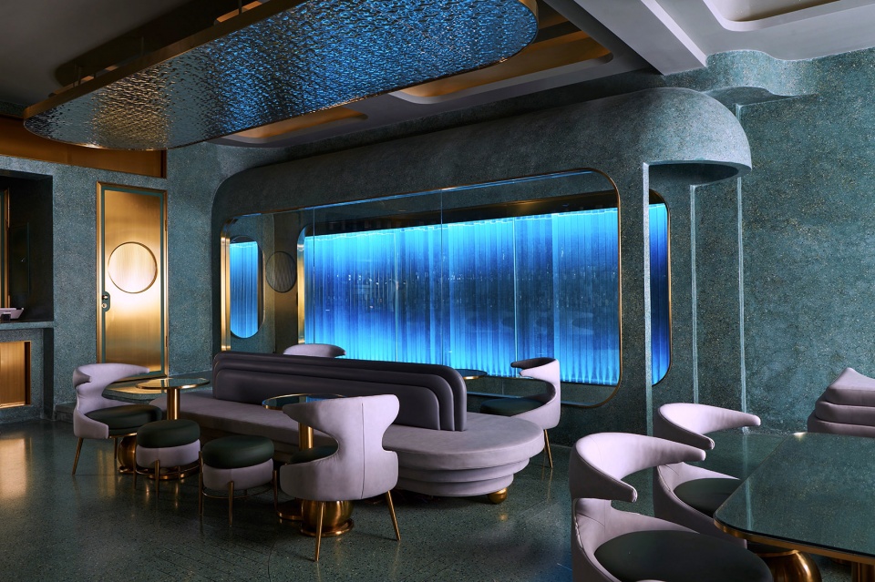 rich whisky bar china by li wenqiang