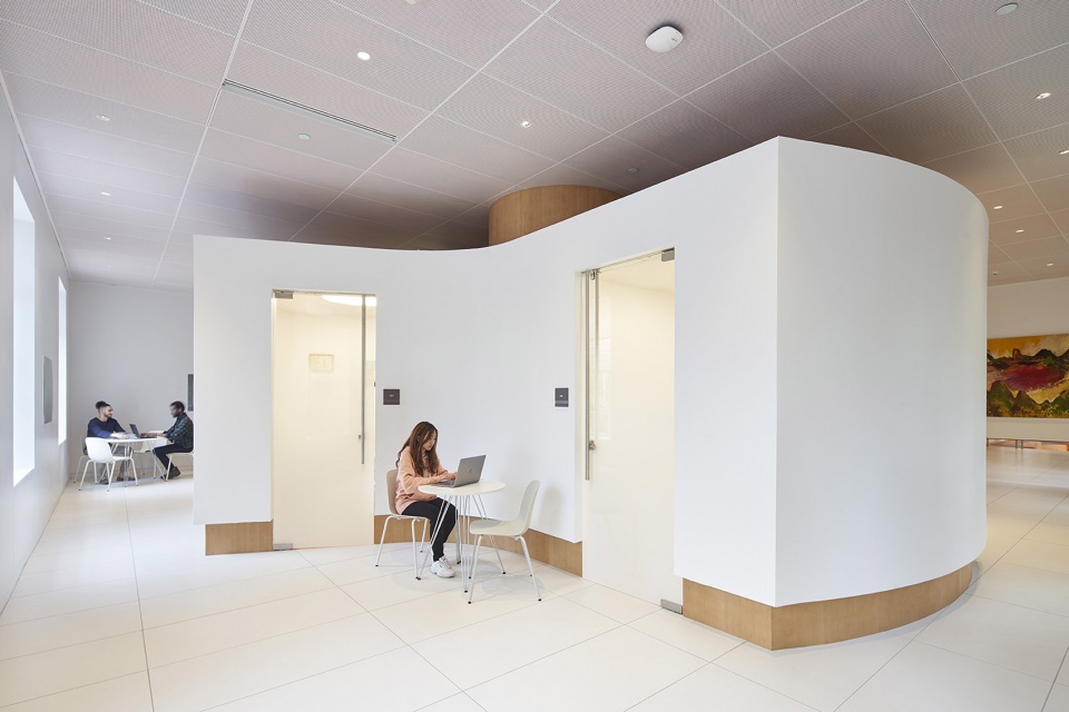 risd student success center by workac