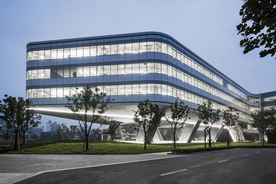 johnson controls asia pacific headquarters shanghai china by gensler