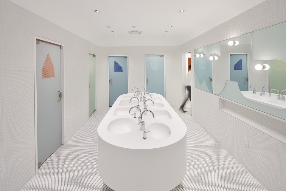 risd student success center by workac