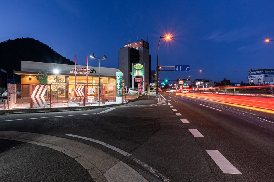 vehicle assessment drive thru by studio move