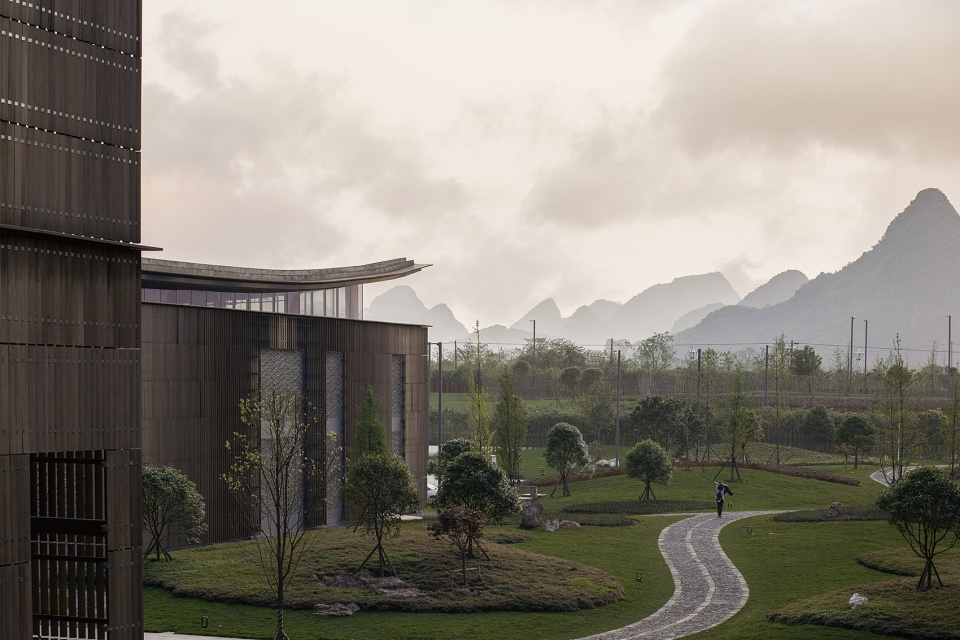 Guilin Integral Ronald Lu Partners