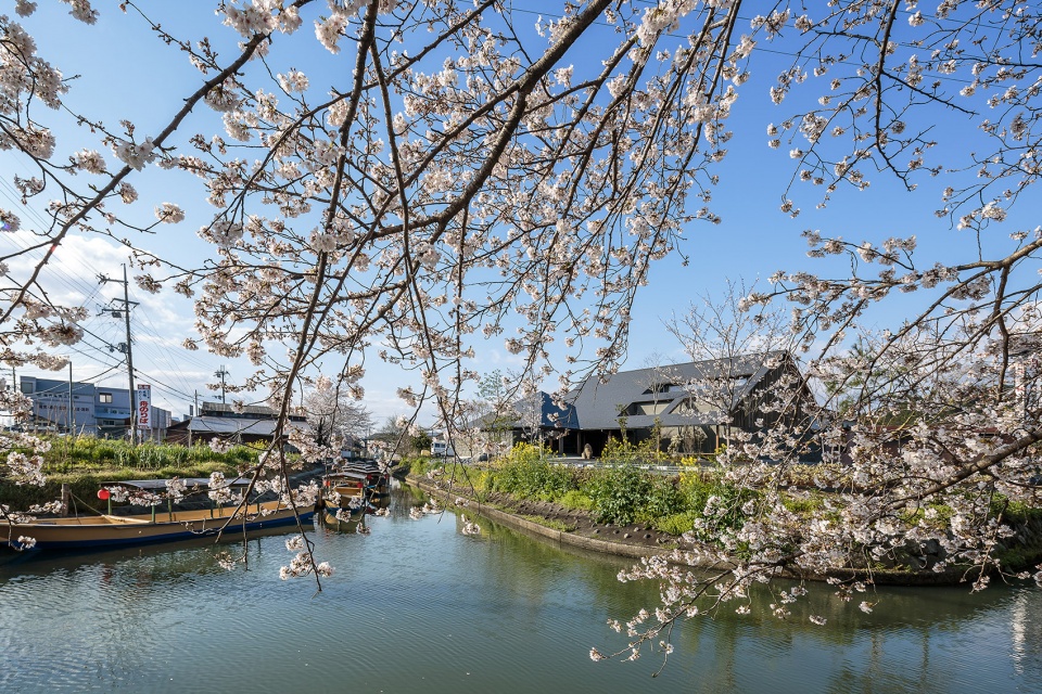 hideout by hearth architects