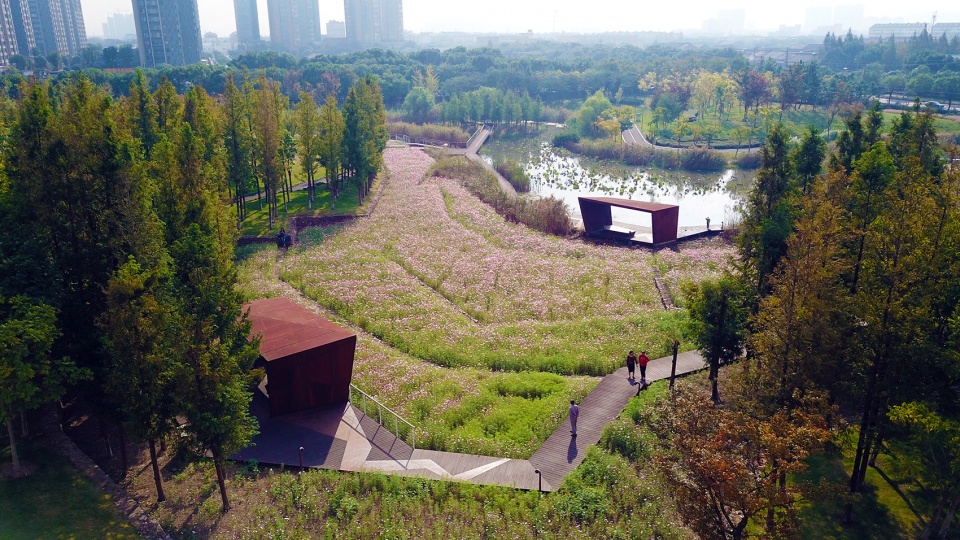 Ningbo Eastern New Town Ecological Corridor Phase III by Turenscape