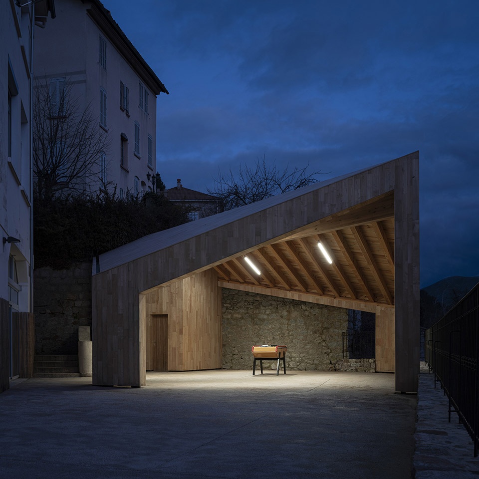 awning of evisa by orma architettura