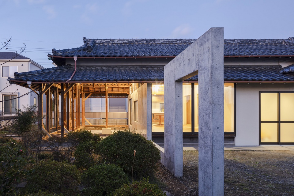 A new reduction house Japen by DOG