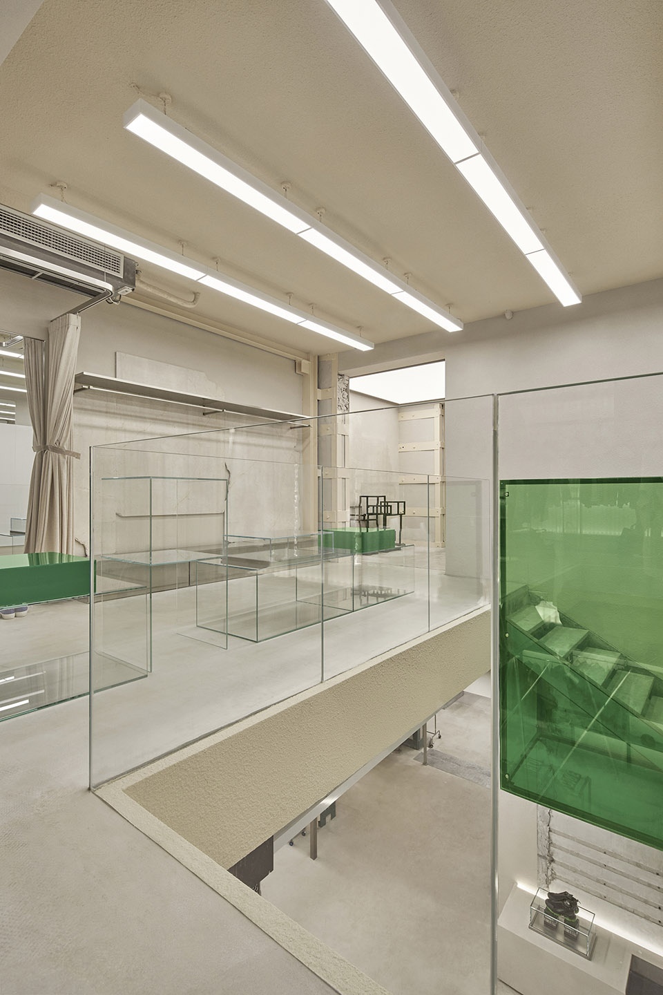 CANAL ST Selected Store So Studio