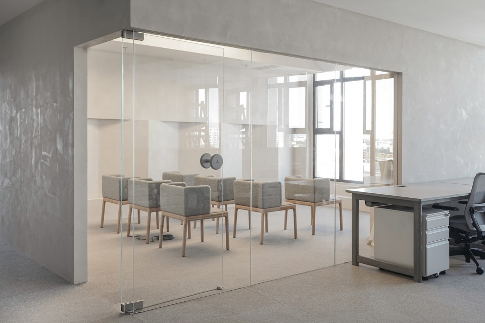 Fnji New Office FID