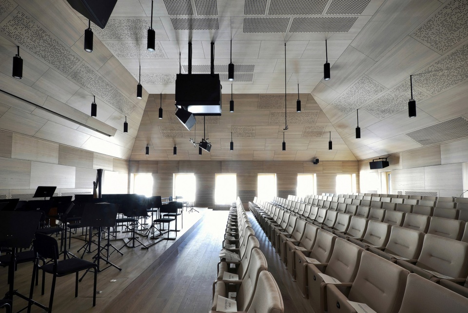conservatory for music ballet ljubljana by ofis arhitekti
