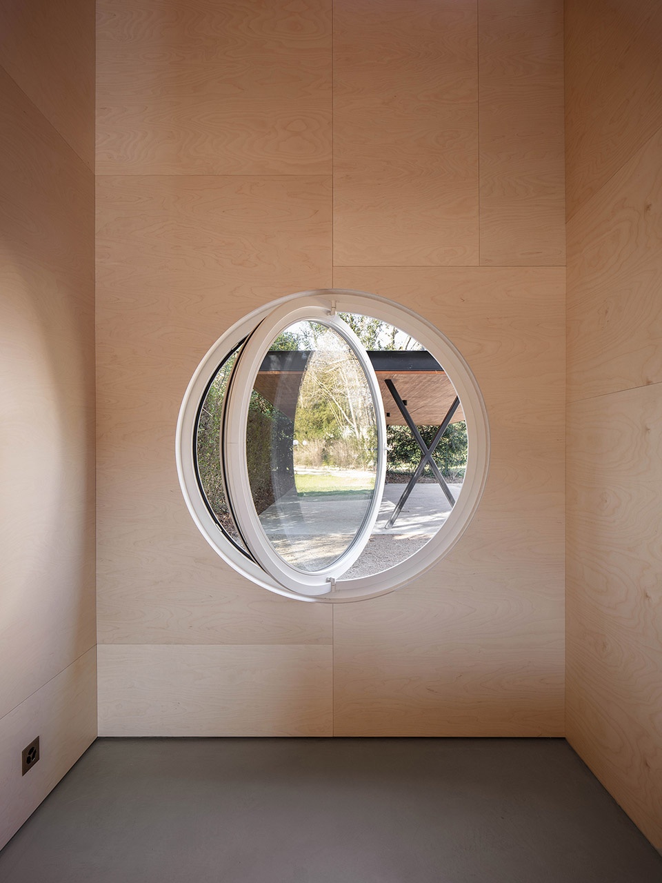 Mr Barrett’s House Geneva by BUREAU