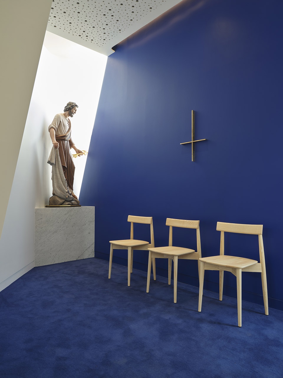 the chapel of st peter by stevens lawson architects