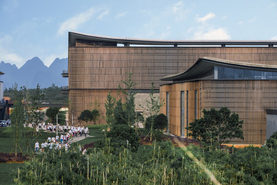 Guilin Integral Ronald Lu Partners
