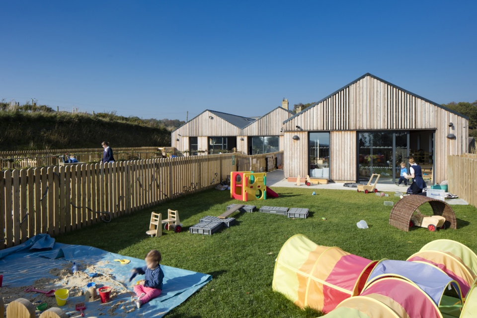 meadows nursery by mailendesign