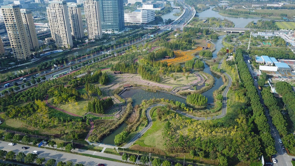 Ningbo Eastern New Town Ecological Corridor Phase III by Turenscape