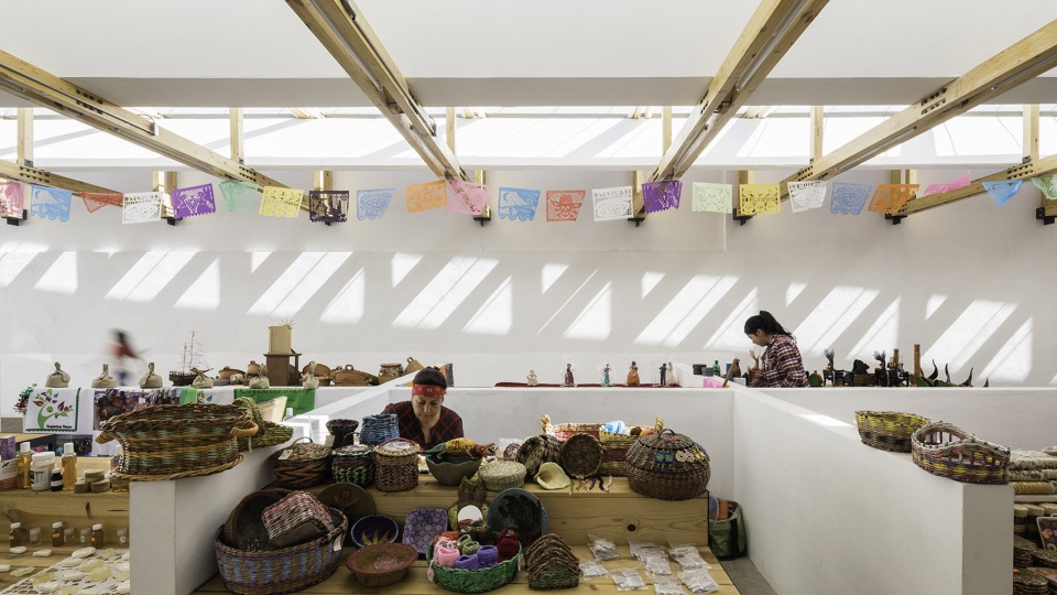 tlaxco artisans market by vrtical