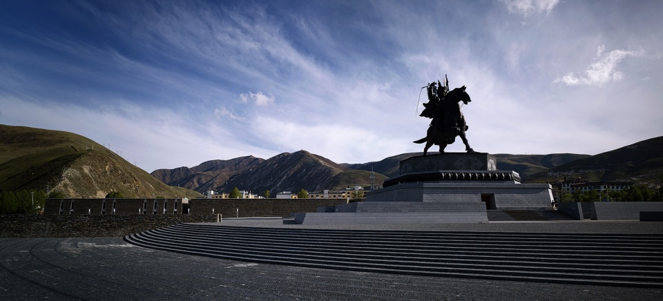 gesar squar yushu tibetan autonomous prefecture china by zhou kai hhdesign