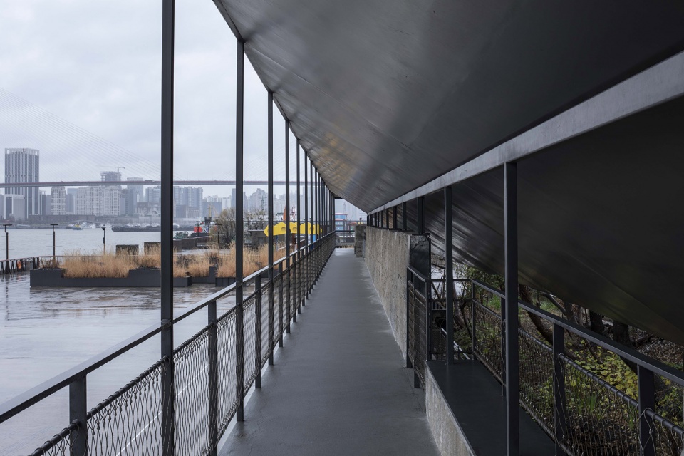 riverside passage yang pu riverfront urban space renovation china by atelier deshaus