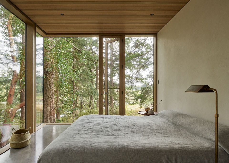 whidbey farm house by mwworks