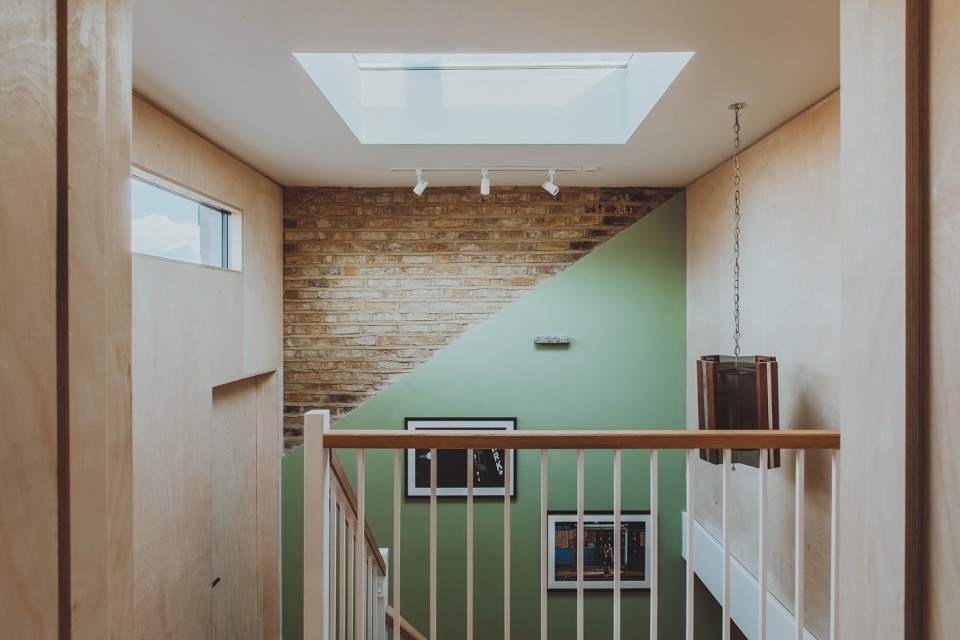 hackney nest by studio 8fold